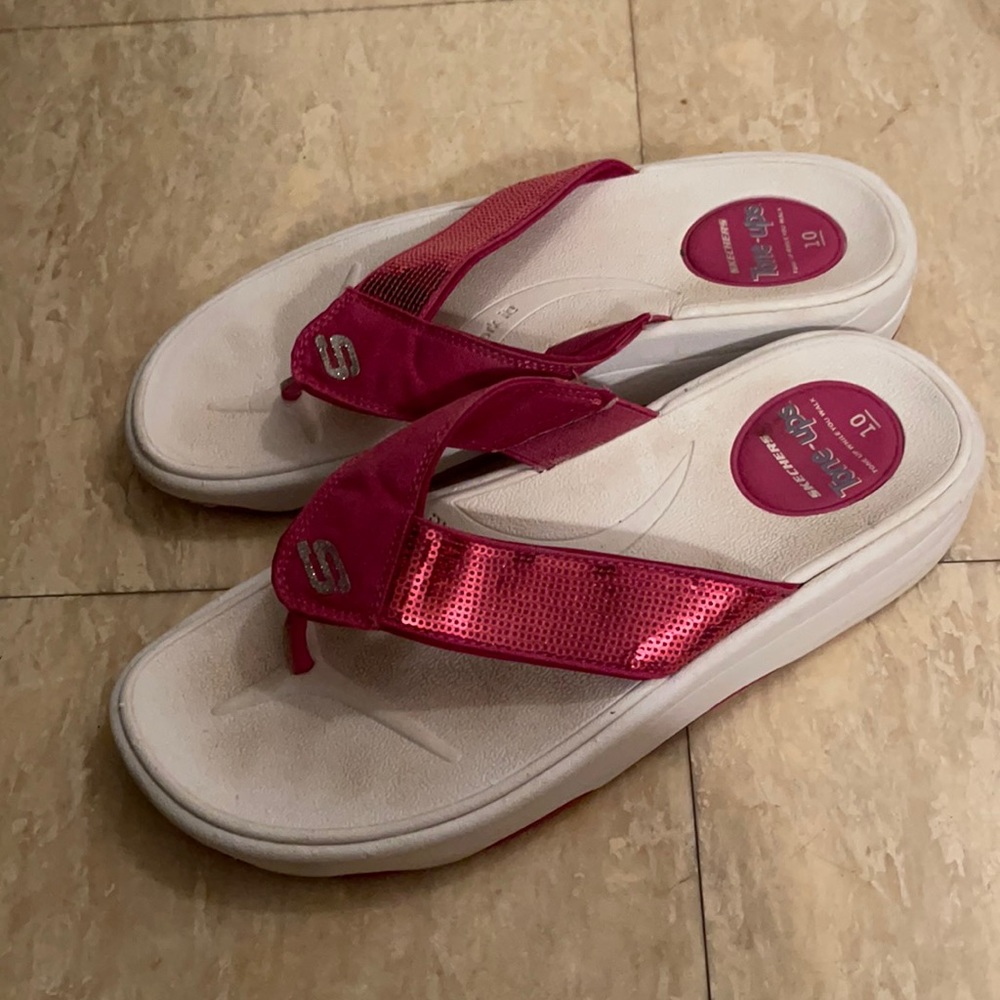 Sketchers tone ups like new